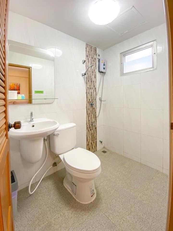 Kavil Guesthouse Τσιάνγκ Μάι Εξωτερικό φωτογραφία